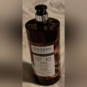 New/Unused Doliderm Paris 33.8 FL Oz Argan Elixir Hair & Body Shower Gel